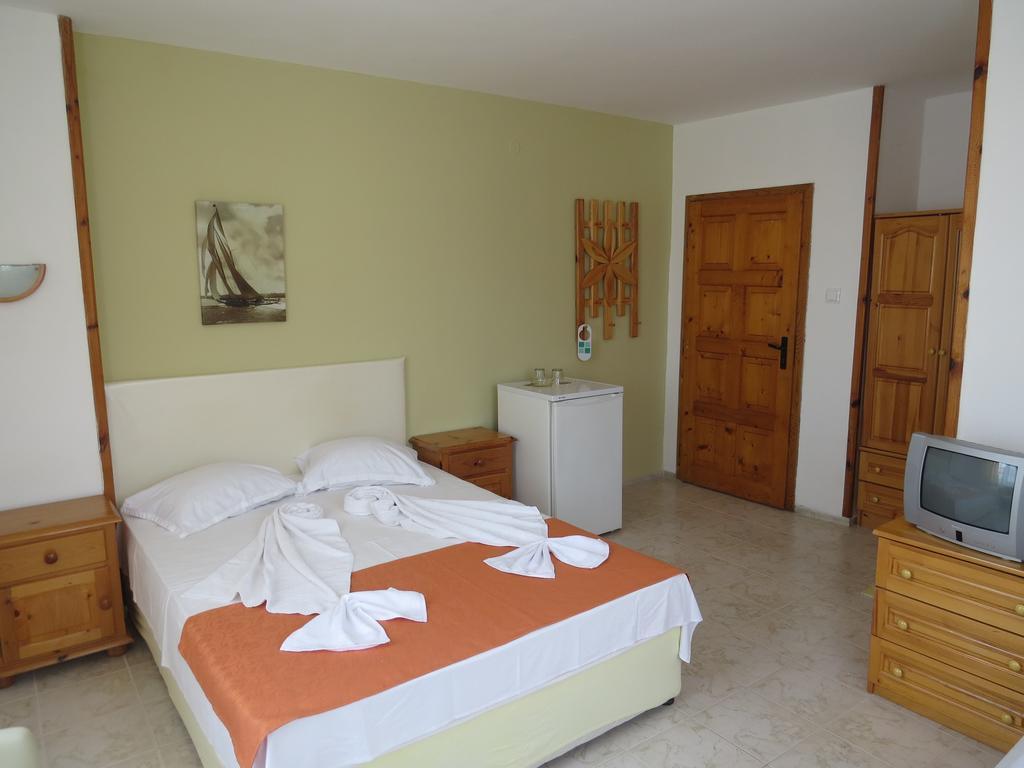 Family Hotel Sofi سوزوبول الغرفة الصورة