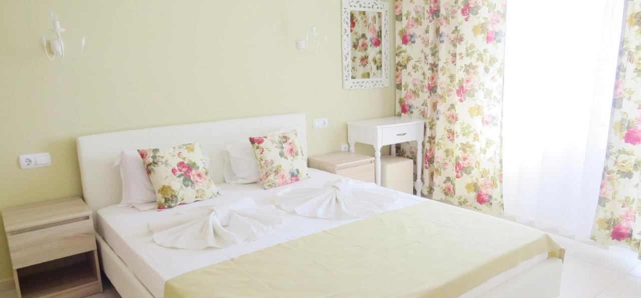 Family Hotel Sofi سوزوبول المظهر الخارجي الصورة